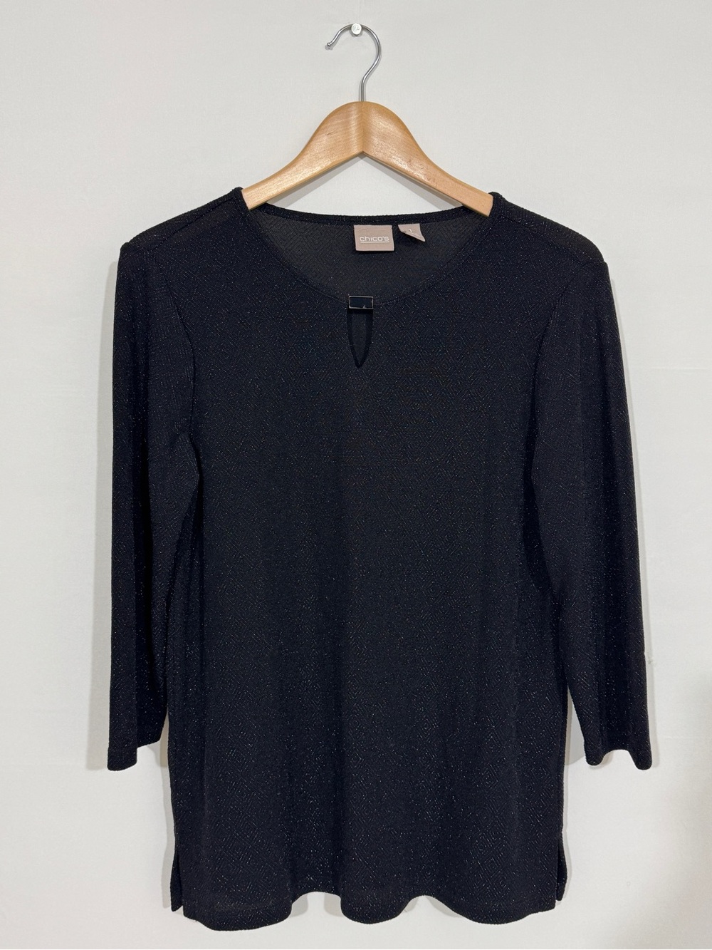 WSH132 {Chico's} Black Glitter Sparkle Metallic Embellished Detail Tunic Shirt